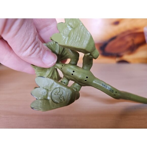 Bendy Biters Dilophosarurs Jurassic World Park Velociraptor Bendable Figure - Picture 3 of 7